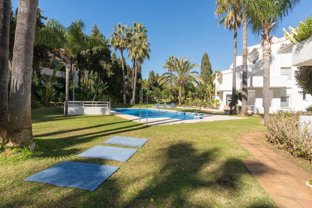 Incredible Luxury Location In Puerto Banus Beach For Families Marbella Exterior photo