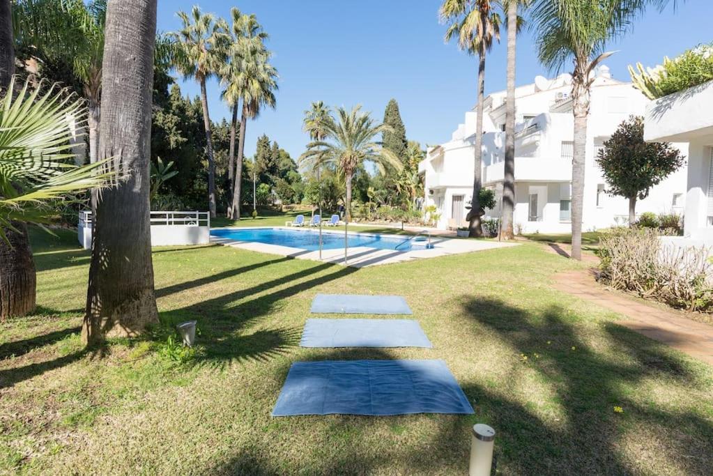 Incredible Luxury Location In Puerto Banus Beach For Families Marbella Exterior photo
