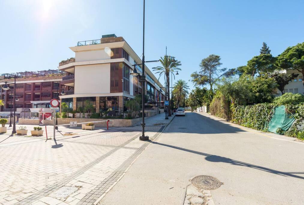 Incredible Luxury Location In Puerto Banus Beach For Families Marbella Exterior photo